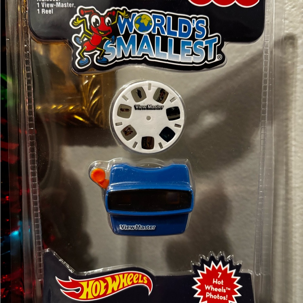Fisher-Price Mini View-Master with Blue Viewer